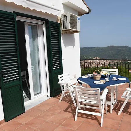 Casa Magnolia بيت للعطل كاستلبونو